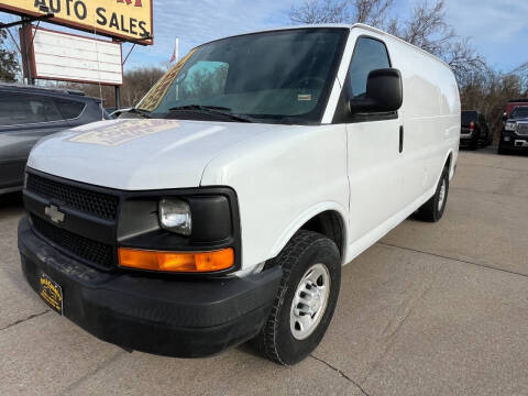 2007 Chevrolet Express for sale at Town and Country Auto Sales in Jefferson City MO