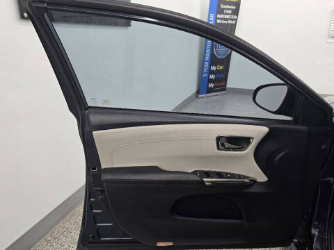 2016 Toyota Avalon XLE