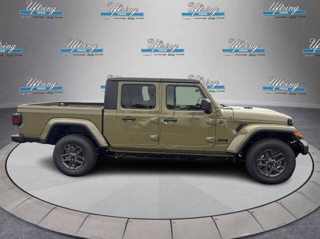 2025 Jeep Gladiator Sport S
