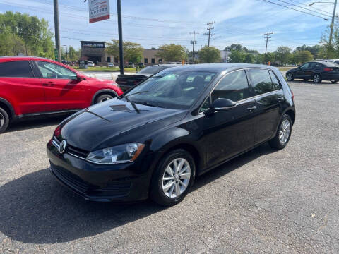 2017 Volkswagen Golf TSI S