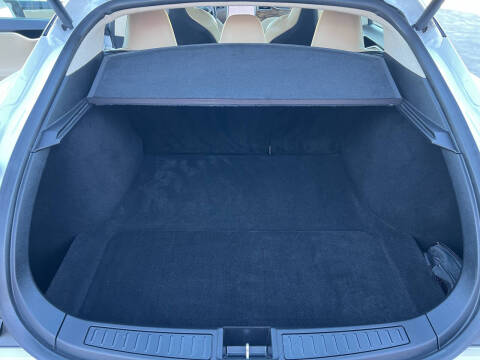2017 Tesla Model S 75D