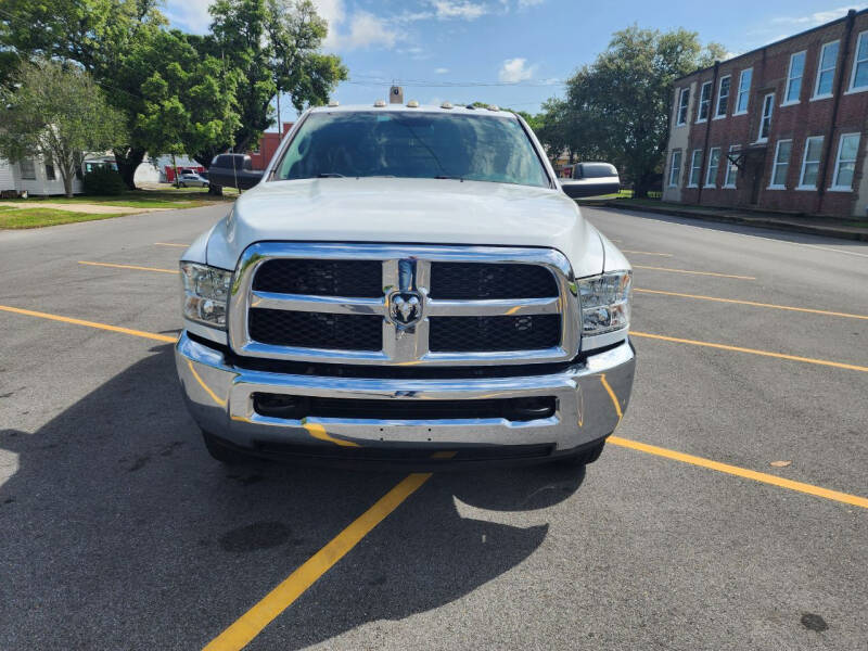 2018 RAM Ram 3500 Pickup Tradesman photo 11