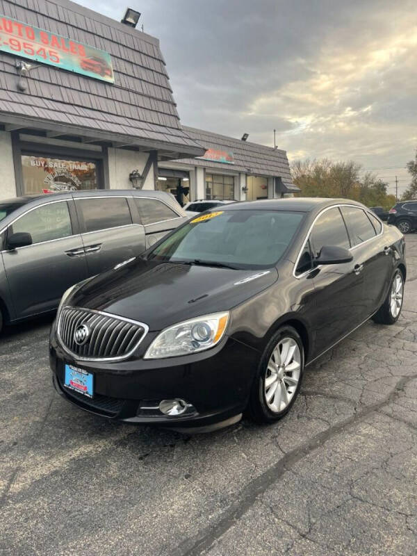 2013 Buick Verano for sale at VELAZQUEZ AUTO SALES in Aurora IL