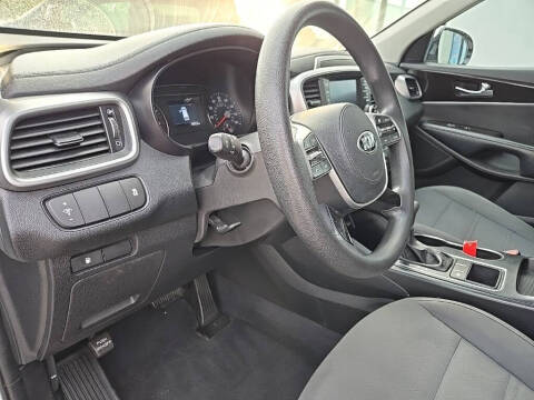 2019 Kia Sorento L
