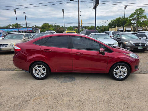 2015 Ford Fiesta SE