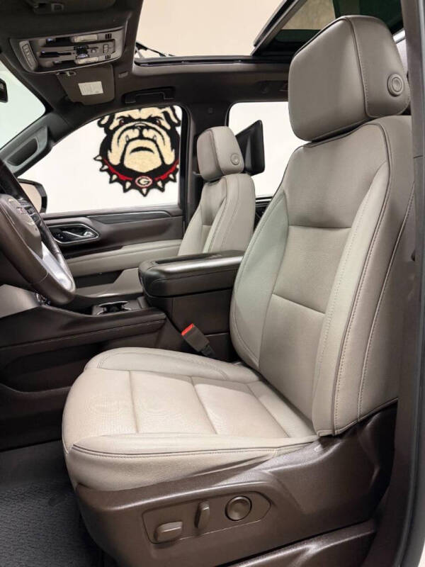 2022 GMC Yukon XL SLT