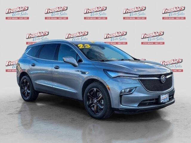2023 Buick Enclave Essence