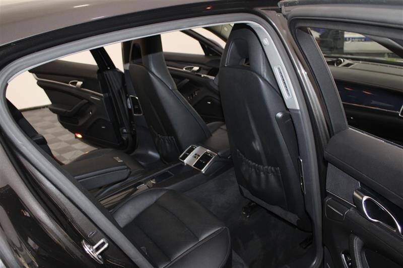 2014 Porsche Panamera