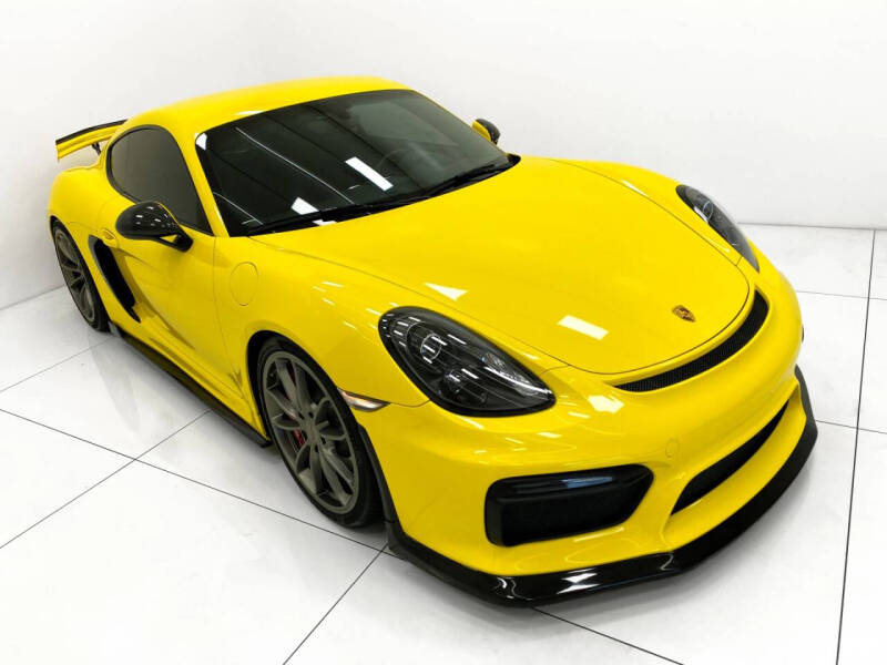 2016 Porsche Cayman GT4
