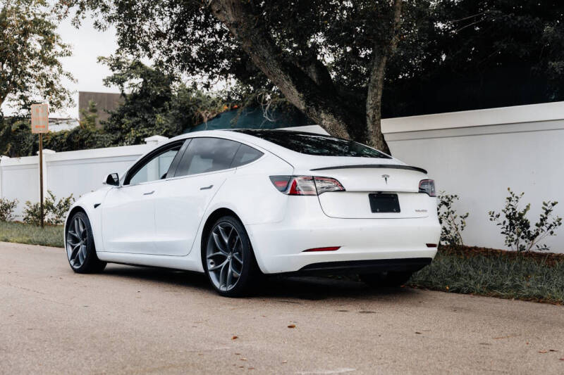 2018 Tesla Model 3 Long Range