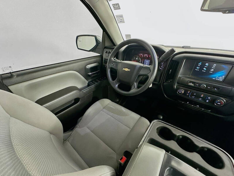 2017 Chevrolet Silverado 1500 Custom