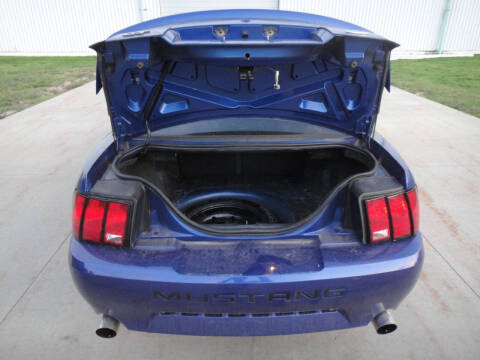 2003 Ford Mustang GT Deluxe