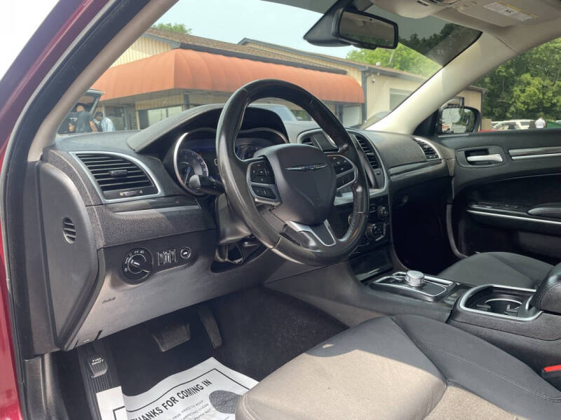 2020 Chrysler 300 Touring