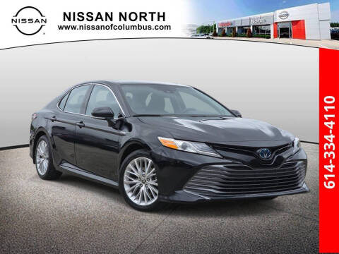 2020 Toyota Camry Hybrid for sale at Auto Center of Columbus in Columbus OH