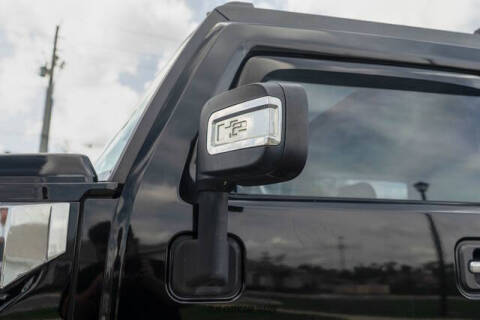 2004 HUMMER H2
