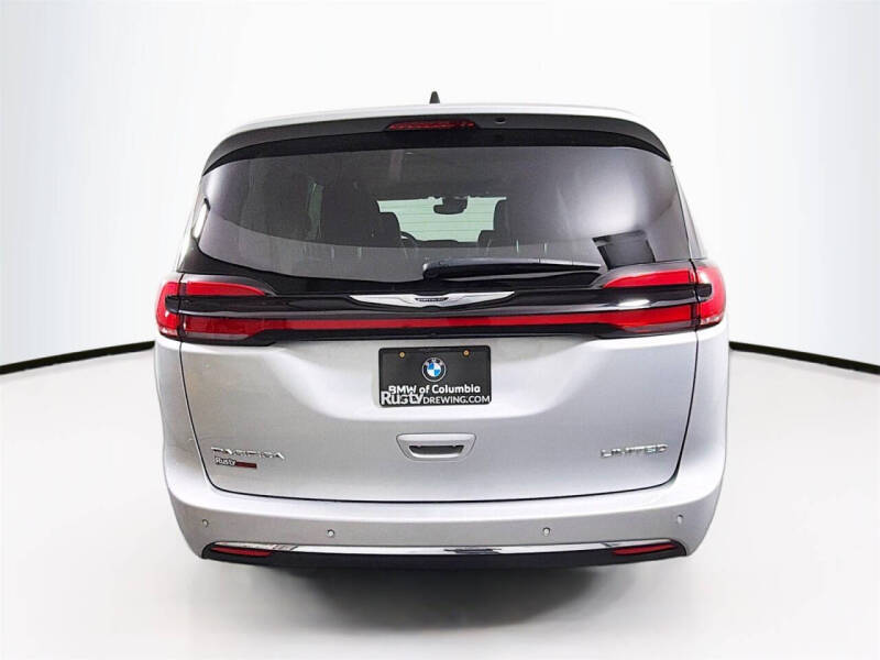 2024 Chrysler Pacifica Limited