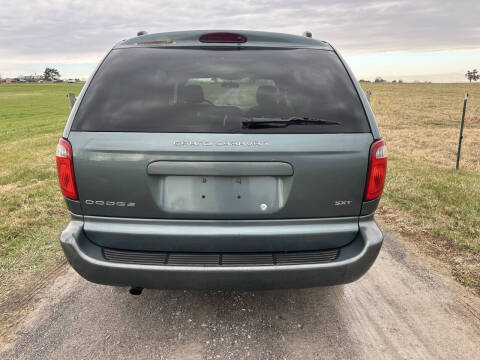 2005 Dodge Grand Caravan SXT