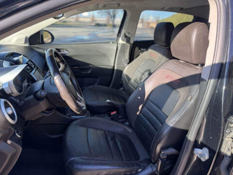 2015 Chevrolet Sonic RS Manual