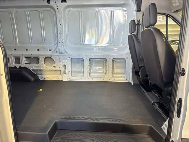 2025 Ford Transit 150