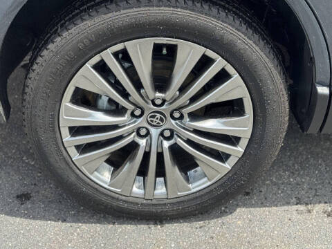 2021 Toyota Venza XLE