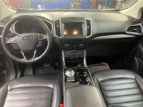2019 Ford Edge SEL
