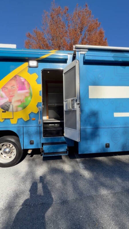 2010 Freightliner Mobile Classroom