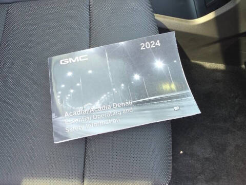 2024 GMC Acadia Denali