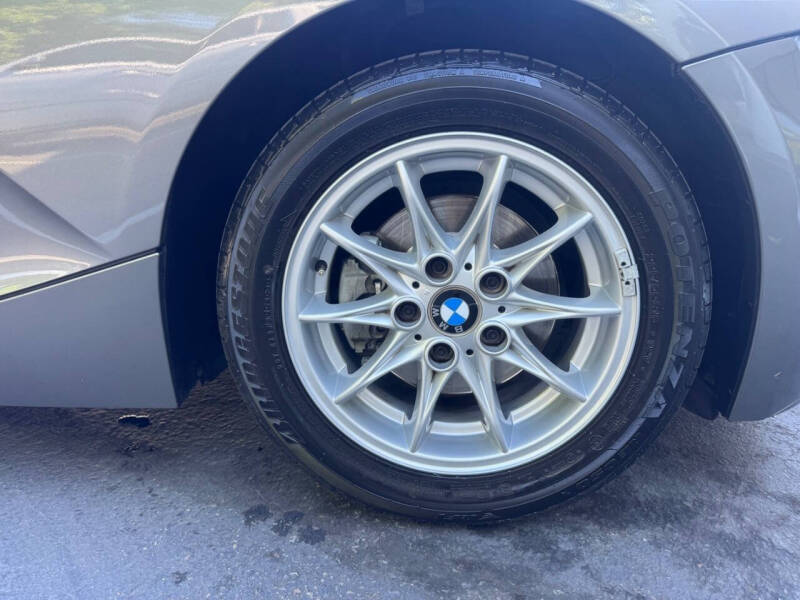 2005 BMW Z4 2.5i