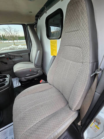 2019 Chevrolet Express 2500
