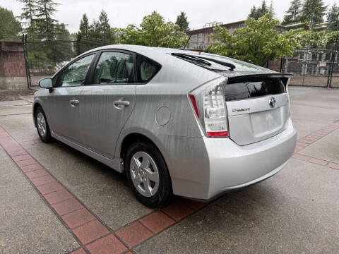 2011 Toyota Prius Two
