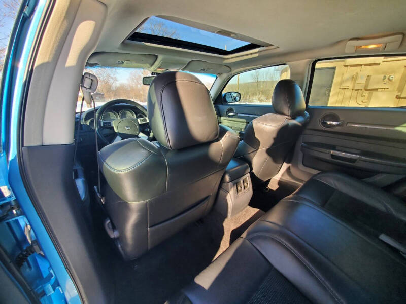 2008 Dodge Charger SRT-8