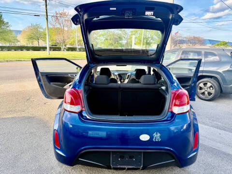 2017 Hyundai Veloster Value Edition