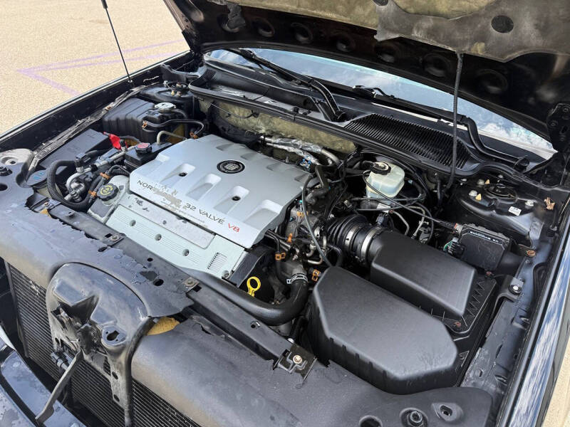 2000 Cadillac DeVille DHS