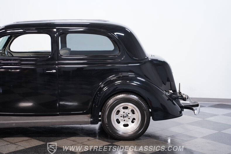 1936 Ford Tudor