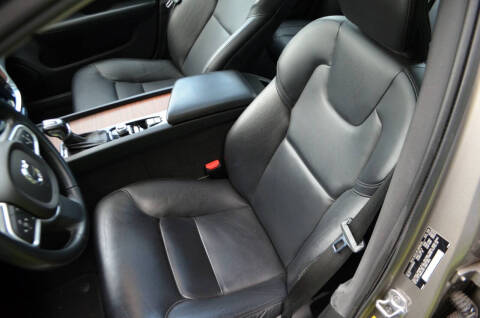 2019 Volvo S60 T6 Momentum