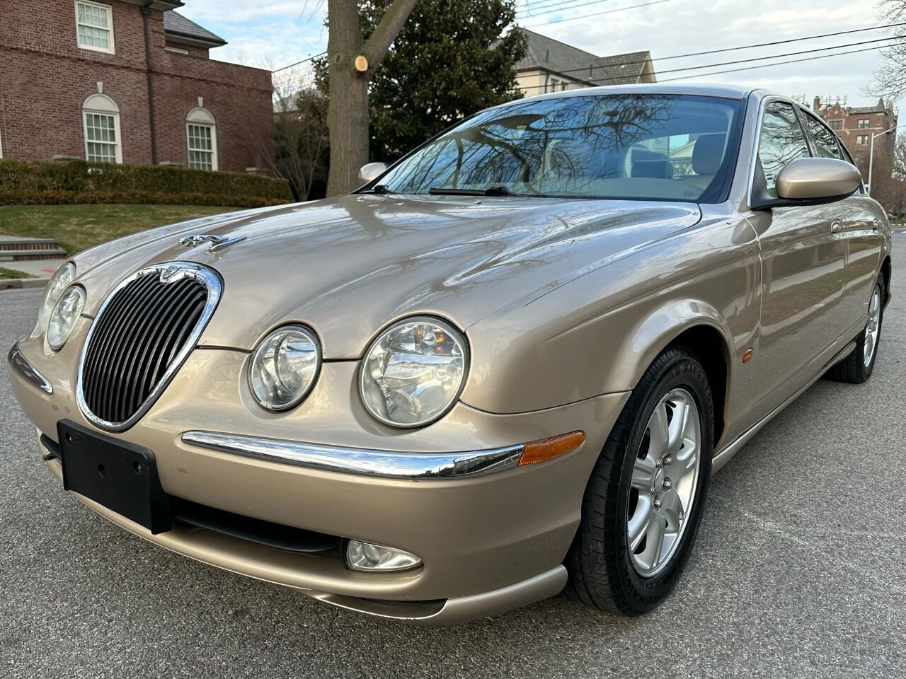 2004 Jaguar S-Type Sedan - $7,900