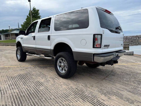 2003 Ford Excursion XLT
