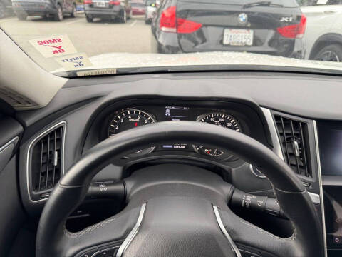 2021 Infiniti Q50 Luxe