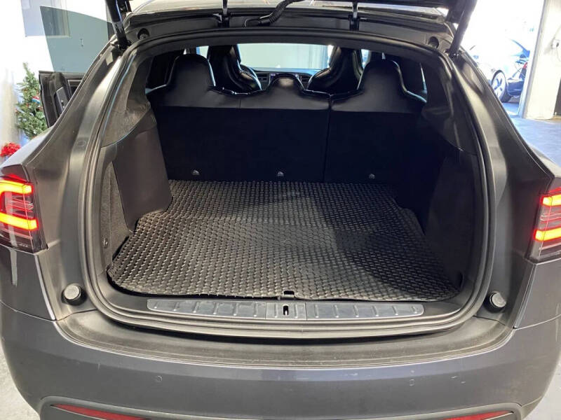 2017 Tesla Model X 75D
