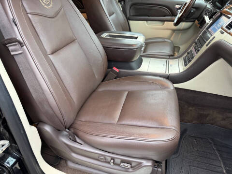 2014 Cadillac Escalade ESV Platinum