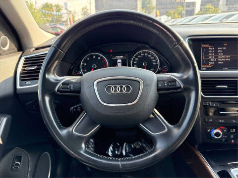 2017 Audi Q5 2.0T quattro Premium Plus