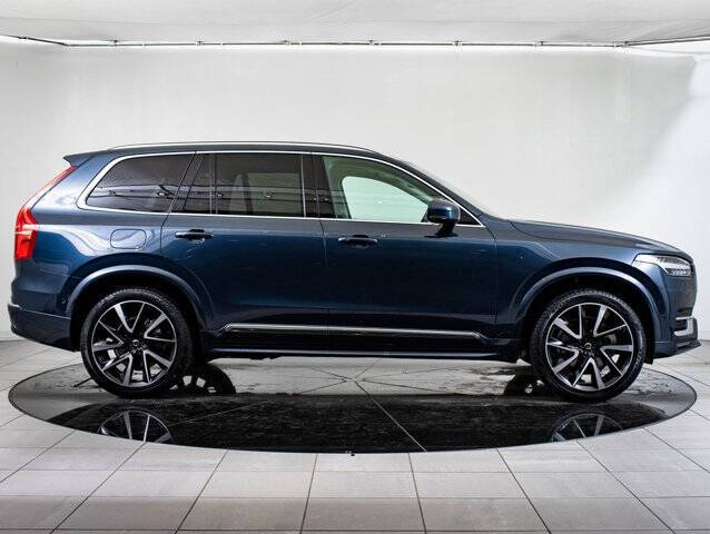 2023 Volvo XC90 B6 Plus Bright Theme 6P