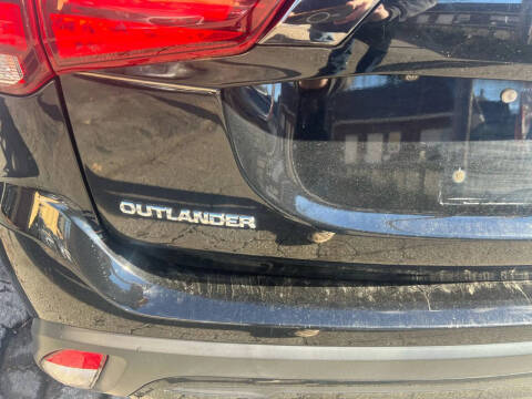 2020 Mitsubishi Outlander