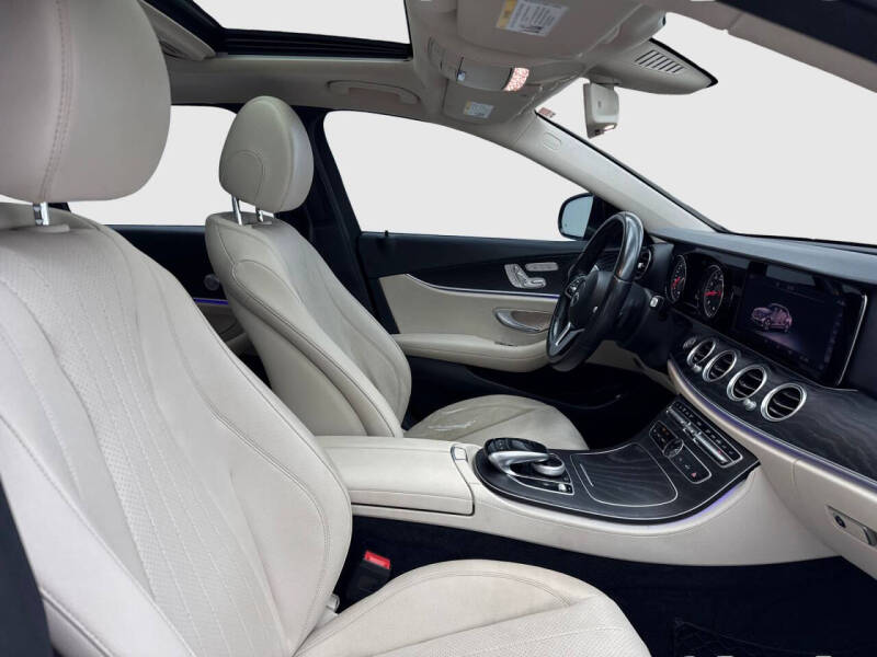 2019 Mercedes-Benz E-Class E 300