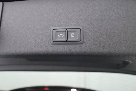 2022 Audi e-tron S quattro Prestige