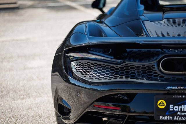 2024 McLaren 750S Spider