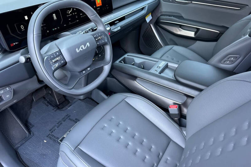 2026 Kia EV9 Wind