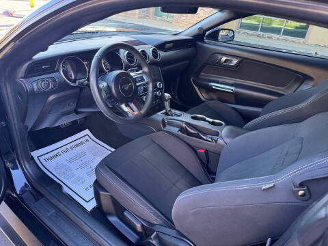 2021 Ford Mustang EcoBoost