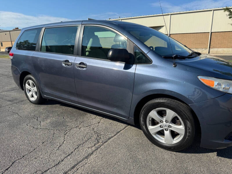 2014 Toyota Sienna L 7-Passenger