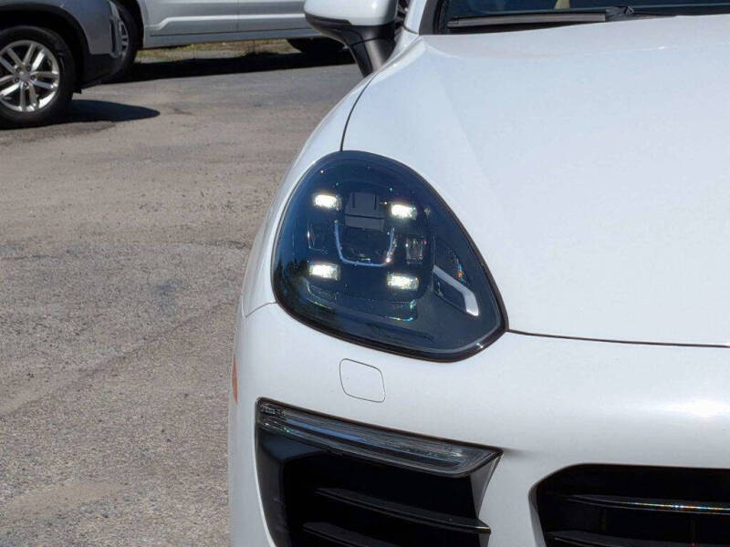 2017 Porsche Cayenne